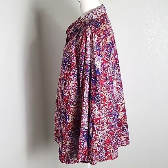 Catherines Red, White & Blue Print Lobgsleeve Buttondown Top, Size 1X - Picture 6 of 8